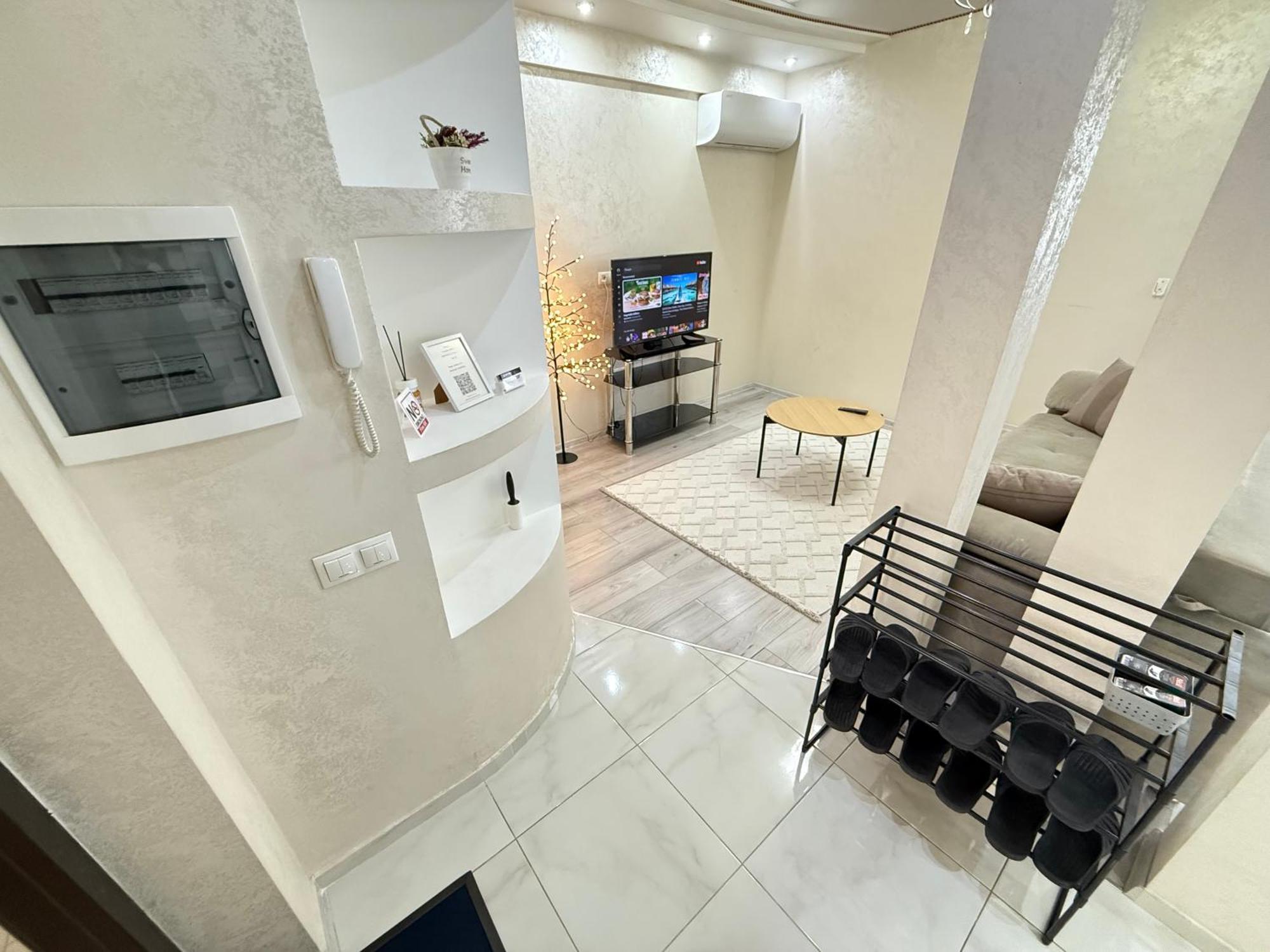 Cozy Two Bedroom Large Apartment Кишинев Екстериор снимка